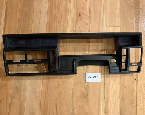 NISSAN SKYLINE R31 - DASH SURROUND